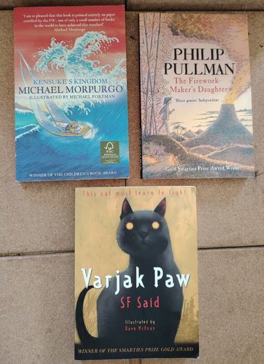 Children's School Reading / Modern Classics Book Bundle (Morpurgo, Pullman)