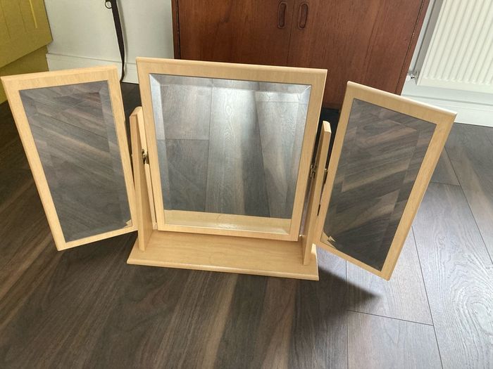 Trifold Vanity Mirrors