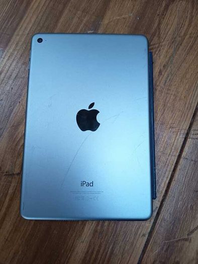 Apple iPad A1538 with blue cover - parts or repair