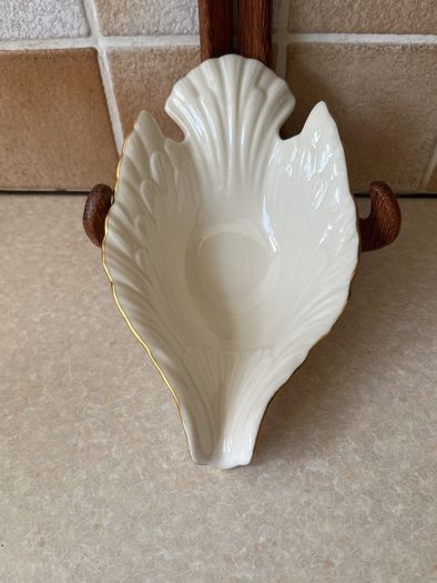 Lenox Vanity tray & Lenox Dove abided Bowl