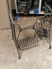 singer sewing machine foot bench