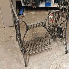 singer sewing machine foot bench