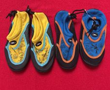 swim shoes