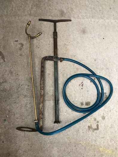 Stirrup Pump
