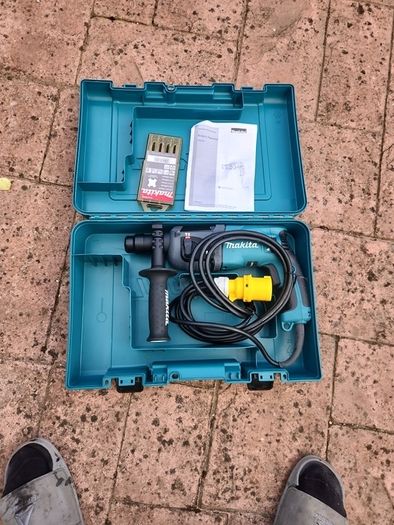 hammer drill  makita hr2230