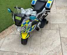 Kids 12v Official BMW R1200 Sit-on Police Motorbike