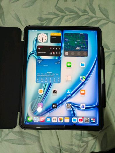 iPad Air 13-inch M2 | Blue | 100% Batt Health
