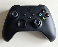 Black Xbox Wireless Controller