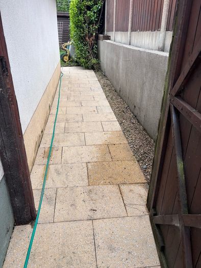 Powerwashing