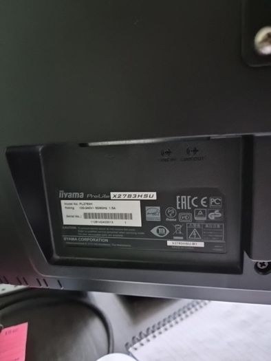 Computer  27"Full HD Monitor + Adjustable Monitor Arm