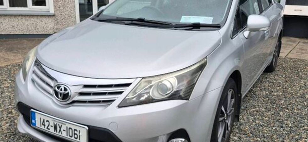 Toyota Avensis 2.0 D4D ICON (142)