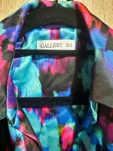 Gallery dress size 14 to 16