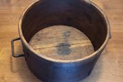 Beautiful vintage wooden pot 20L with metal handles