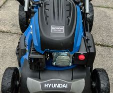 Hyundai 139cc Self Propelled Petrol Lawnmower