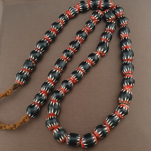 Antique Venetian Style Black Chevron Glass Beads Necklace Strand