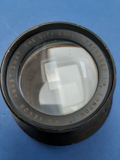 The City Sale & Exchange - 7" F4.5 Texor Anastigmat Lens