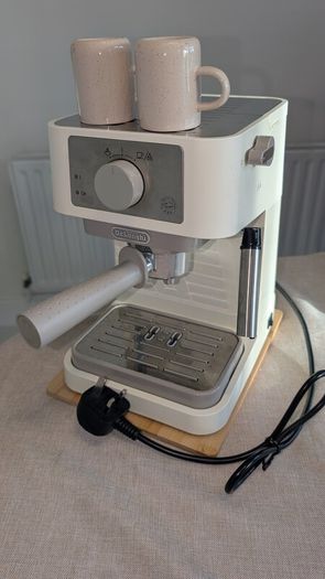 Delonghi Stilosa EC260CR Coffee Machine