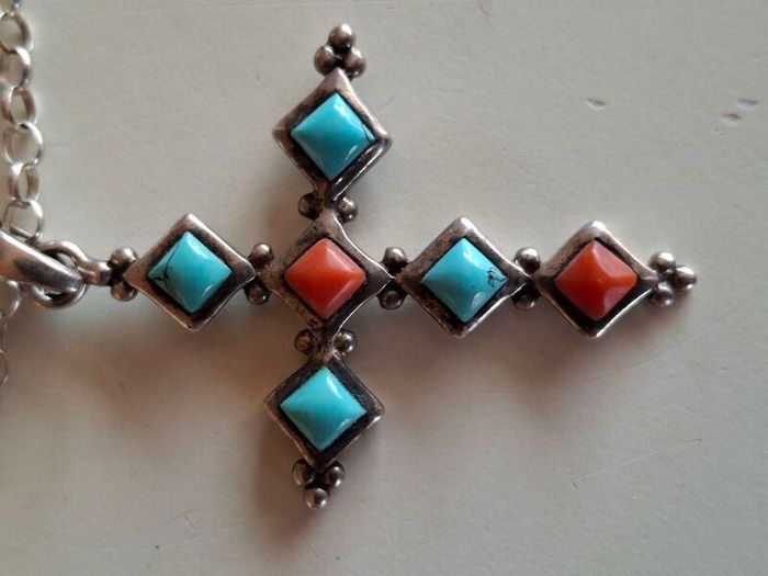 Jewellery - Silver Cross and Chain