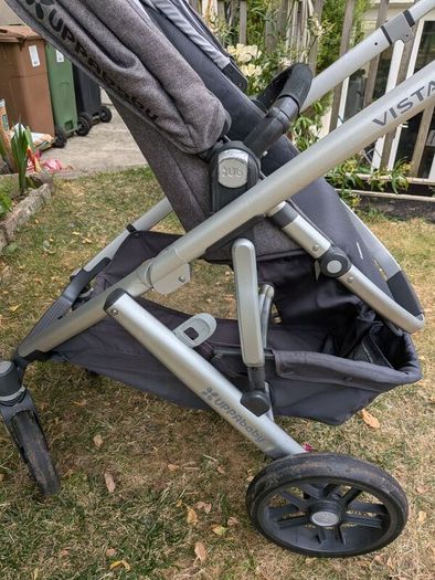 Uppababy Vista V2