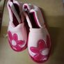 Girls slippers Size 8. Brand new Image 3