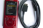 Sony MP3 Walkman NWZ-E463, 4GB (works well)