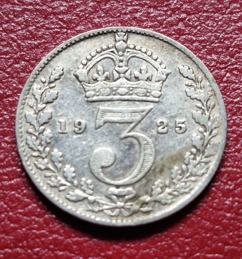 1925 United Kingdom 3 Pence - George V silver coin
