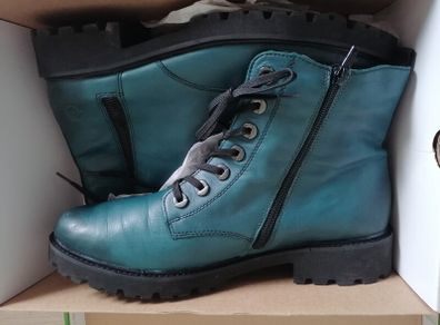 Casual leather boots