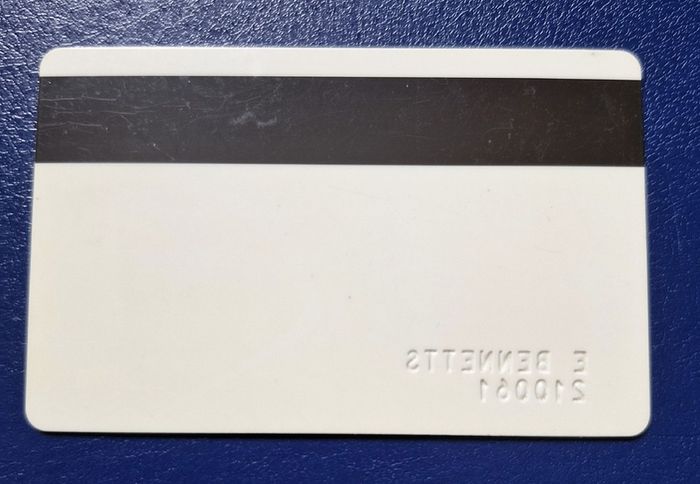 Different Country Vintage Call Cards (2 Euro Each)