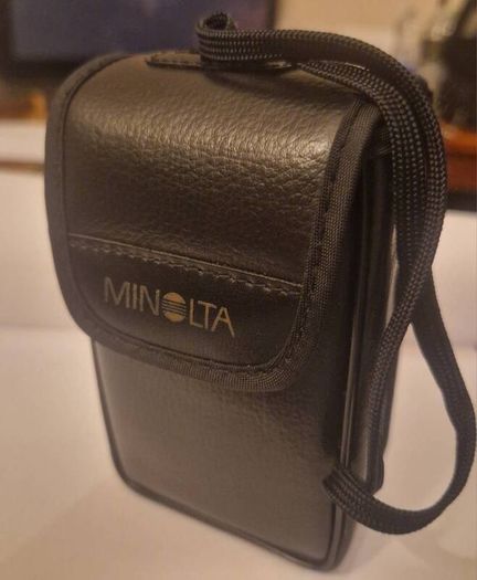 Vintage Minolta F25 Autoflash 35mm Film Camera Tested Working with Case