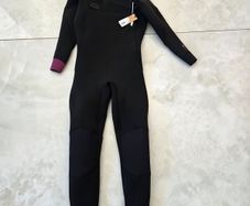 Oxbow 4/3 Wetsuit Size Large BNWT