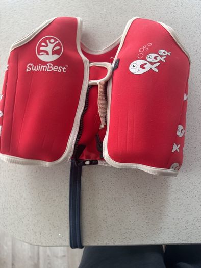 swimvest