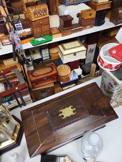 Trinket box