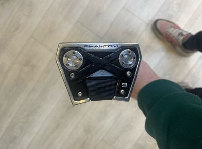 scotty cameron phantom 9