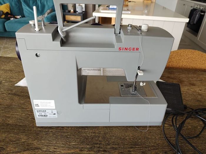 Singer Denim Sewing Machine (Like-new)