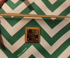 Dooney & Bourke Stunning Leather Bag