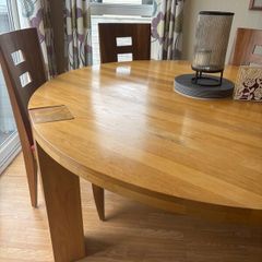 Dining table round