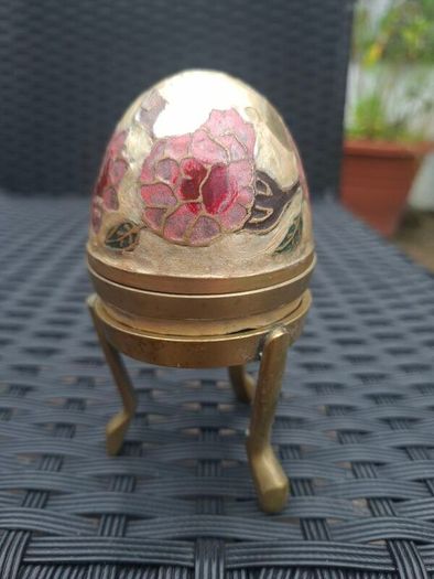 Vintage 1970's Cloisonne/Enamel Brass Egg Trinket Box