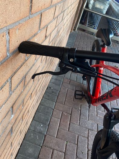 Trek x caliper 8