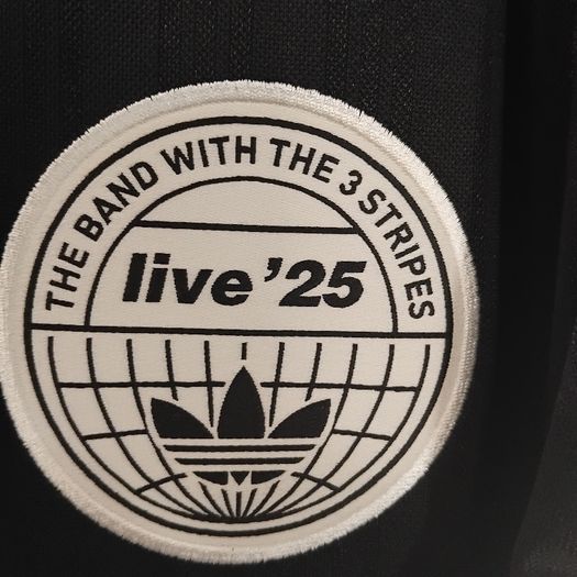 oasis adidas