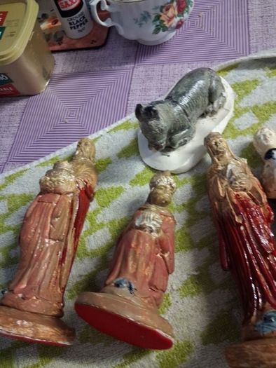 vintage nativity figures