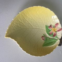 Vintage Carlton ware trinket dish