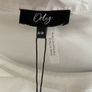 Bnwt white sleeveless top premiun brand Orly size medium 100% cotton Image 6