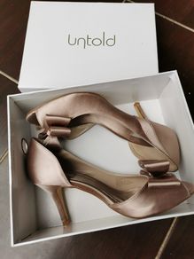 Untold bow trim Peep Toe shoes SIZE 5/38