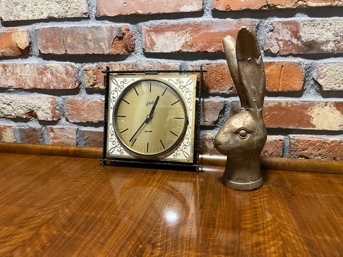 vintage clock