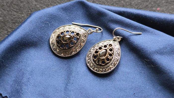 earings