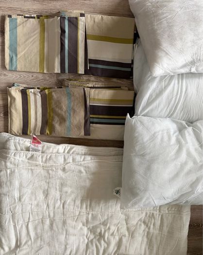 All for 5E For single bed duvet covers and duvet 13.5 tog, 3 pillows, 3 bedding sets with pillowcases