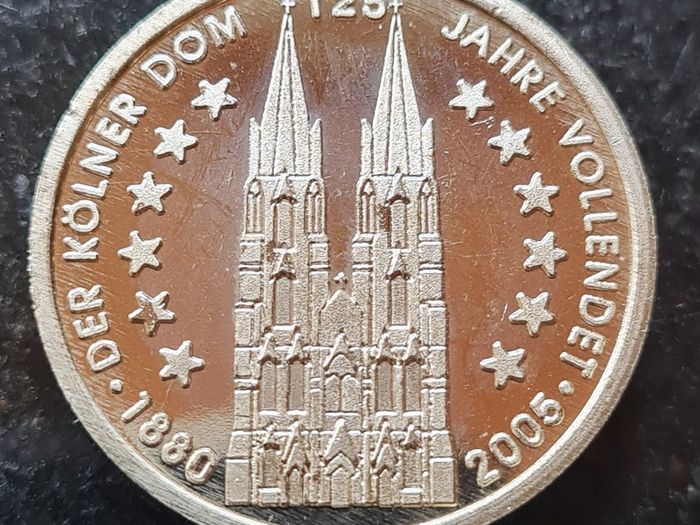 Germany 1 Mark Probe 2005 coin Celebrates the 125 anniversary of Cologne Cathedral (Kolner Dom) Proof Like Finish.