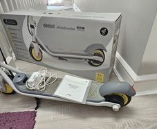 Electric kids scooter Ninebot ZING C8