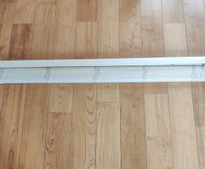 Cream venetian blinds