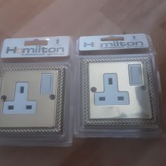 Electrical Equipment all Three Packs for 89.00 .. Will Sell Separately .. Price Drop to 49.00euro